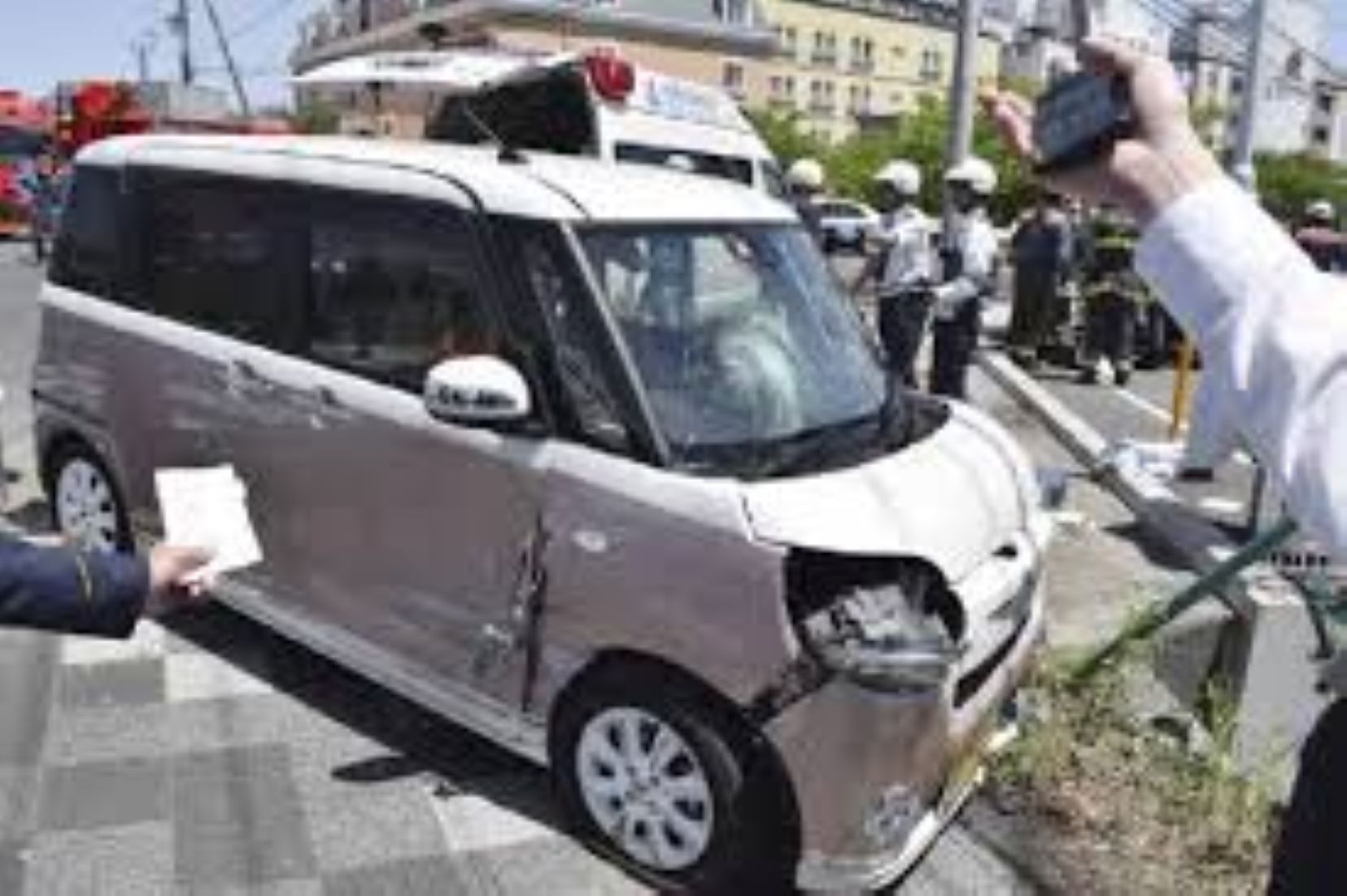 Two Killed In Head-On Car Crash In North-East Japan