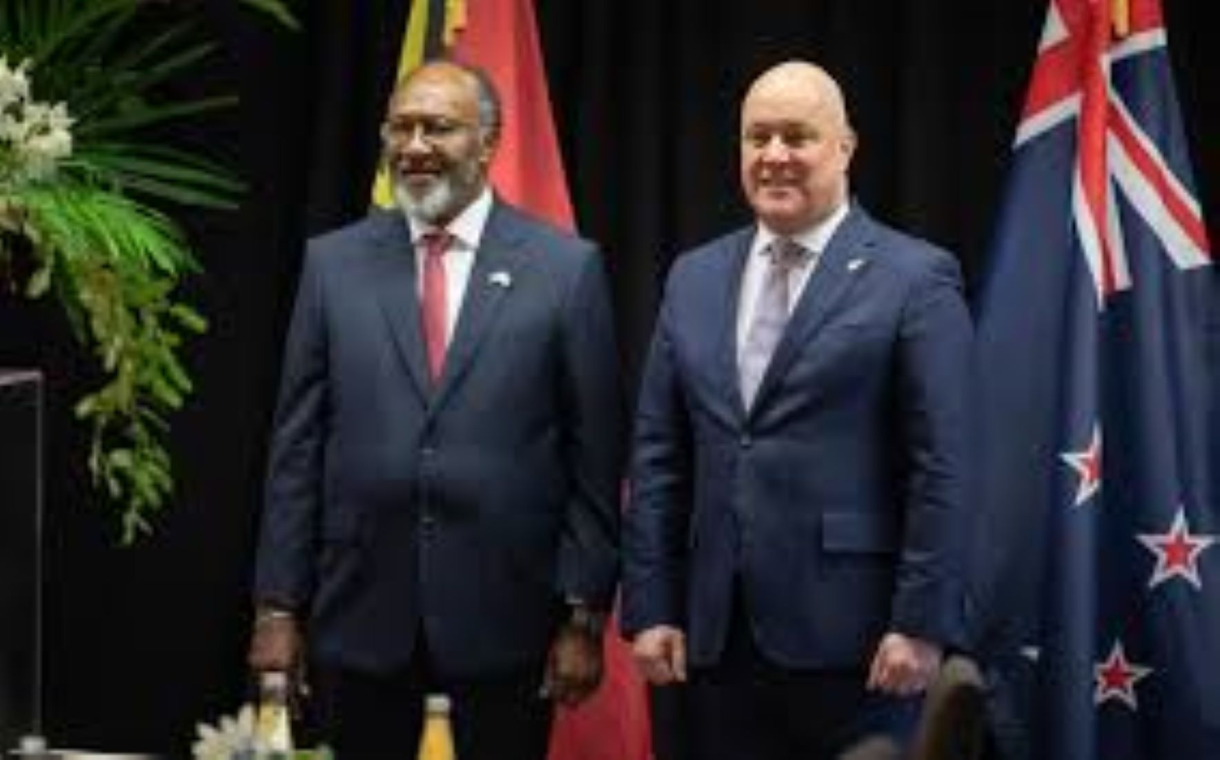 New Zealand, Vanuatu Cement Ties