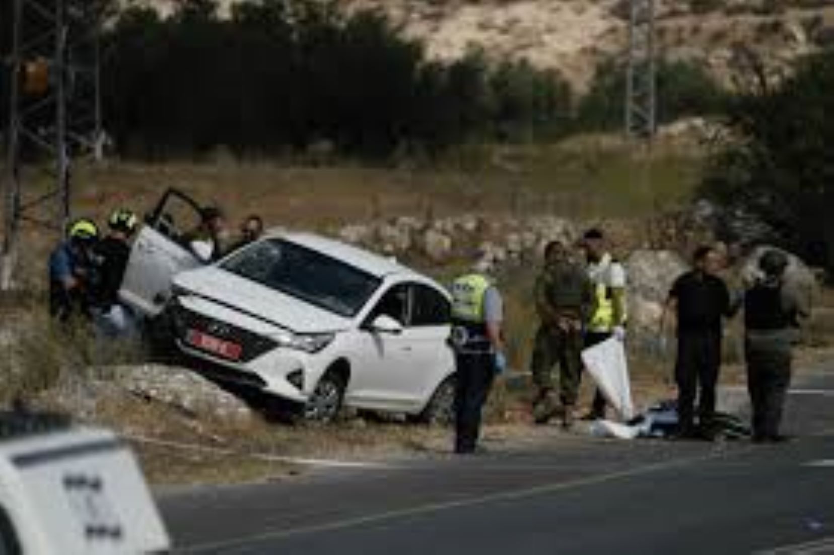 Three Zionist Regime’s Police Officers Killed By Palestinian Gunmen In West Bank