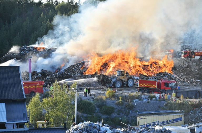 SWEDEN: ‘Queen of Trash’ among 11 people in dock in biggest toxic waste scandal