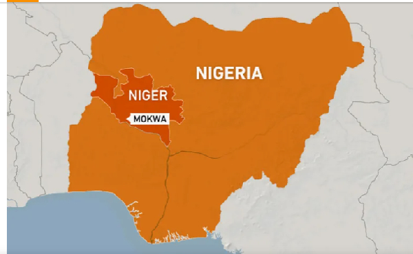 More than 100 people missing after Nigeria boat carrying 300 sinks