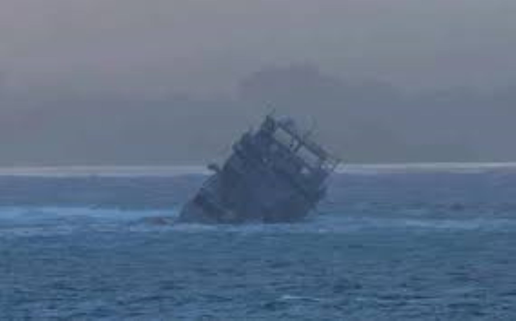 Concerns Over Threat Of New Zealand Navy Ship Sinking On Ecosystem