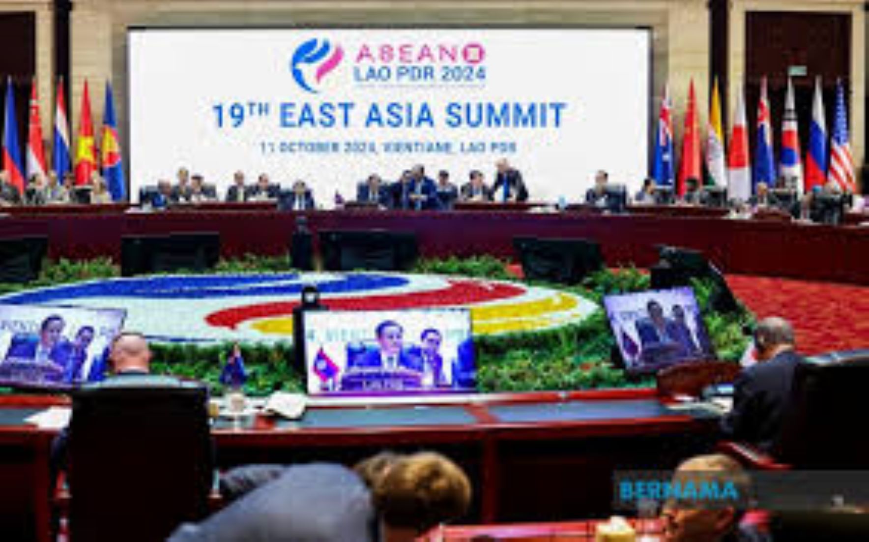 East Asia Summit Calls For Cooperation To Foster Mutual Trust