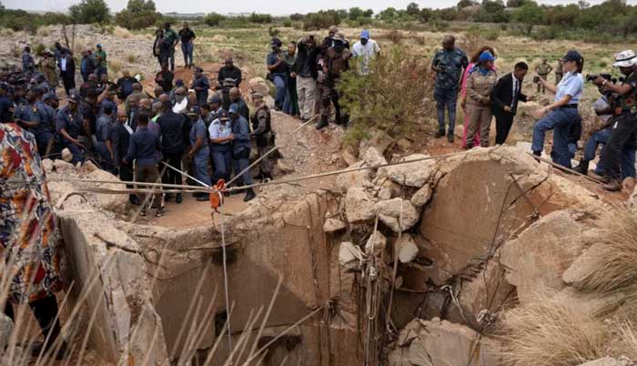 South Africa: Police vow to arrest illegal miners as standoff continues