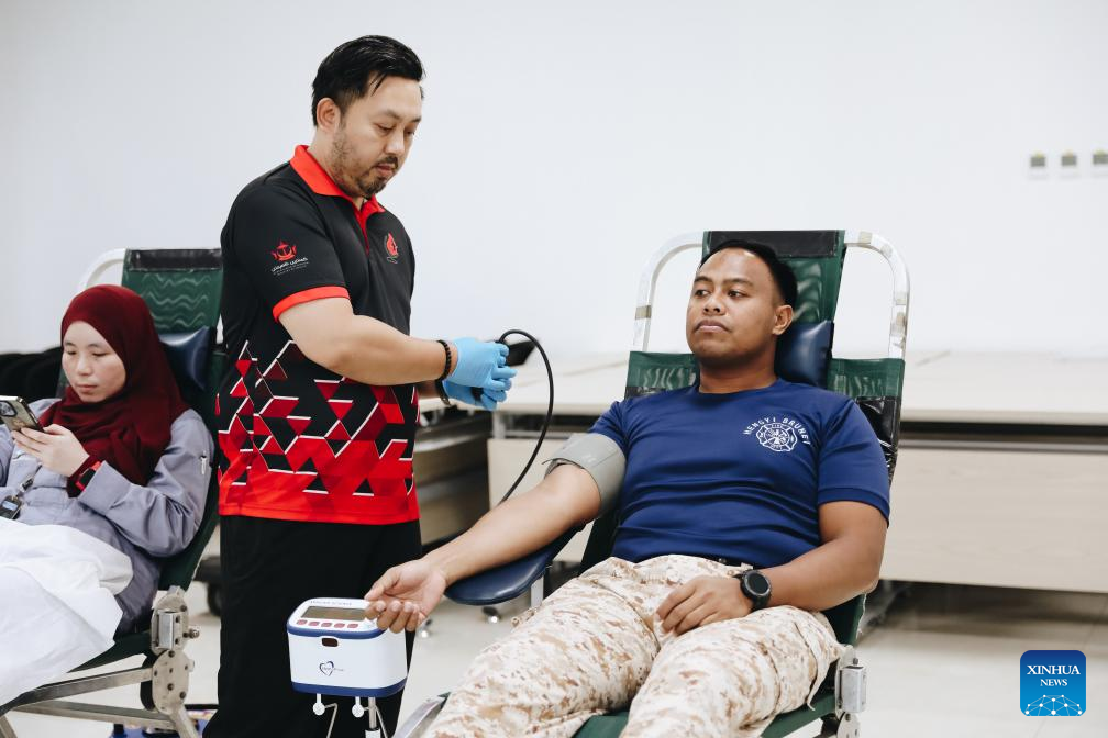 China-Brunei Joint Venture Held Blood Donation Campaign