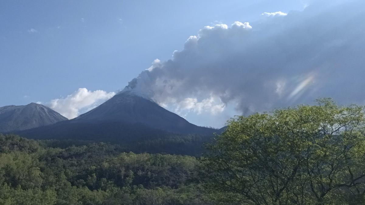 Indian Airlines Cancelled Flights To Bali Following Volcanic Eruption