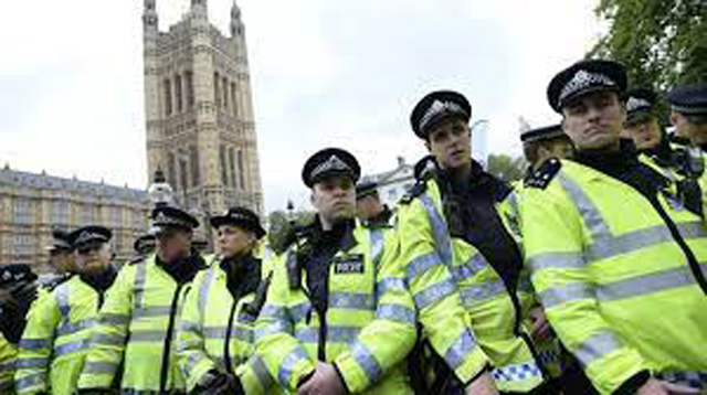 UK: Hundreds of police in England and Wales sacked for misconduct