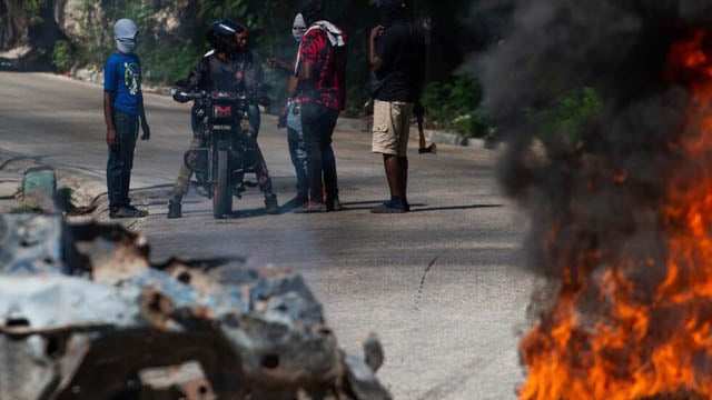 Haiti: Bodies burned after police, civilians kill 28 alleged gang members