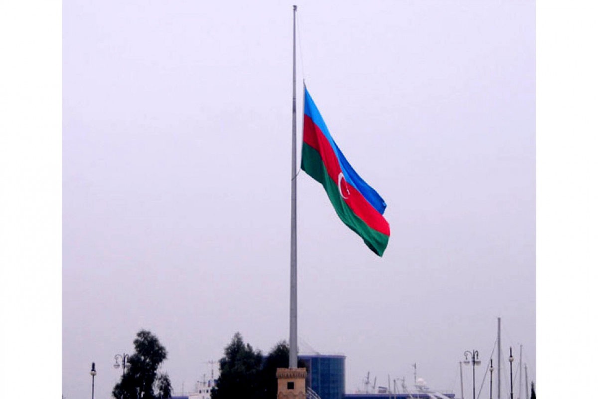 Azerbaijan Declares National Mourning Over Air Crash