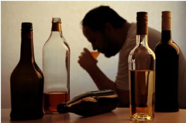 UK: Deaths from alcohol at record high in England