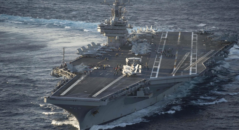 Yemen’s Houthis Claim Striking U.S. Aircraft Carrier, Downing Warplane