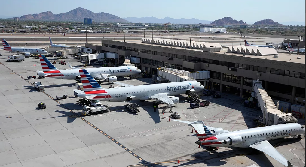 American Airlines Grounds All Flights On Technical Issue