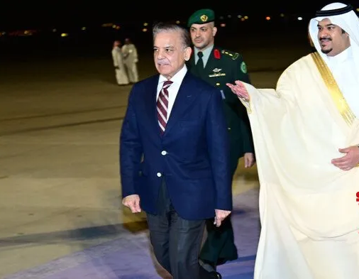 Pakistani PM Visits Saudi Arabia To Attend One Water Summit