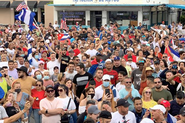 Thousands In Havana Protest U.S. Hostility Towards Cuba