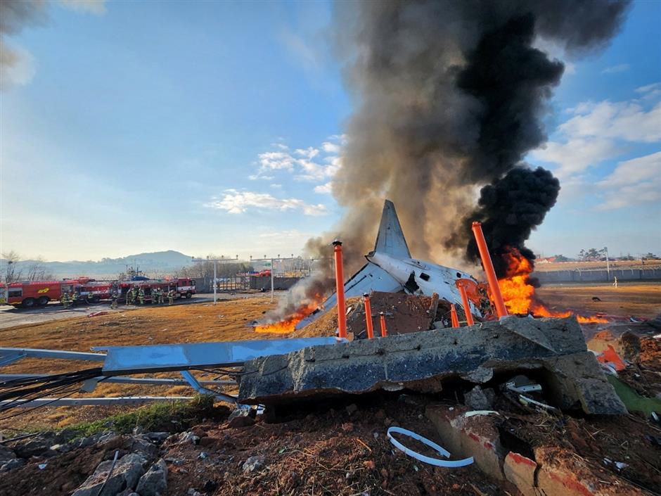 62 Killed In S. Korea’s Airplane Crash While Landing