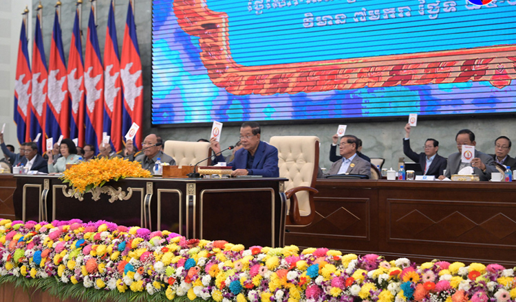 Cambodia’s Ruling Party Adds Four New Members To Its Standing Committee