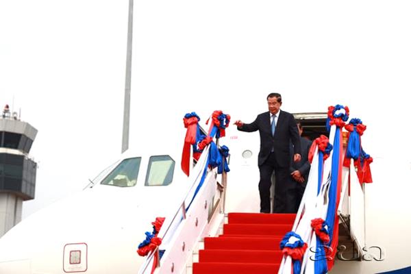 Cambodia’s Senate President Hun Sen Arrived In Laos For State Visit