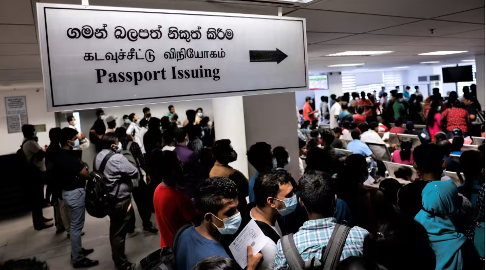 340,000 Sri Lankans Expected To Leave For Foreign Jobs This Year