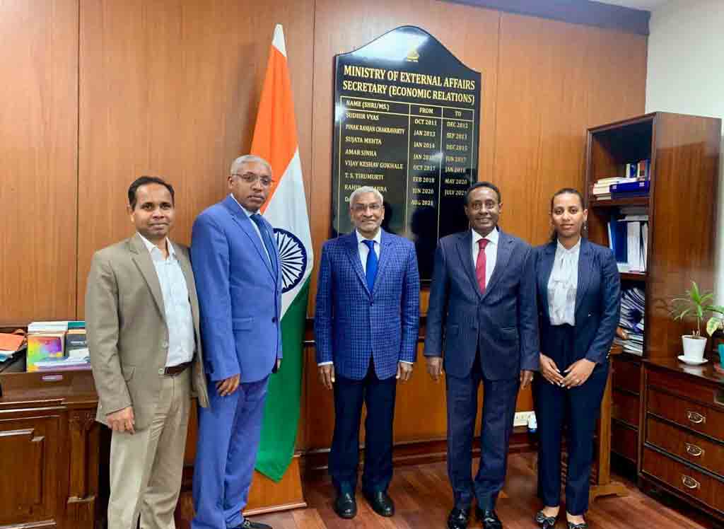 Ethiopia and India advocate for cooperating in defense sector