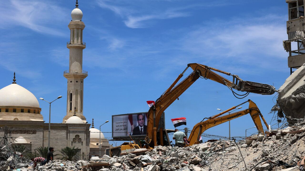 80-Mln-USD Deal Signed In Ramallah To Facilitate Gaza Reconstruction