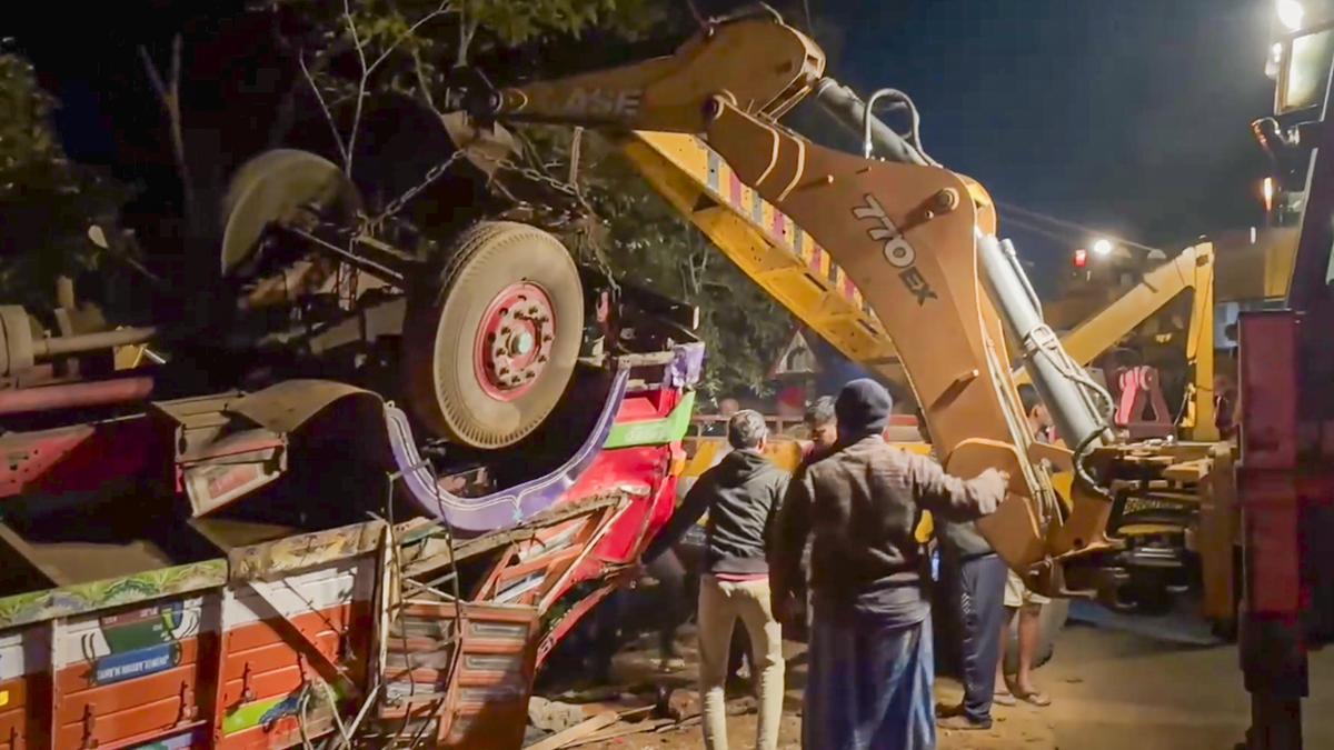 14 Dead In Two Separate Road Accidents In India