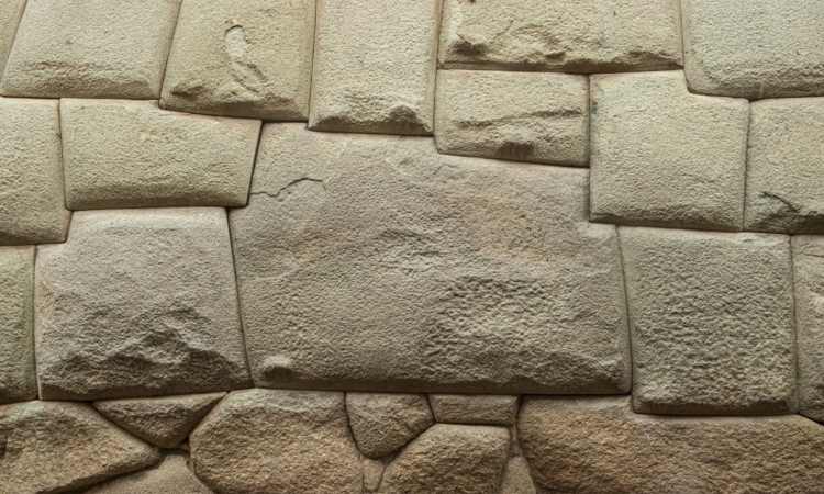 Peru: 500-year-old 12-Angle Stone vandalized by intoxicated man, causing ‘irreversible damage’