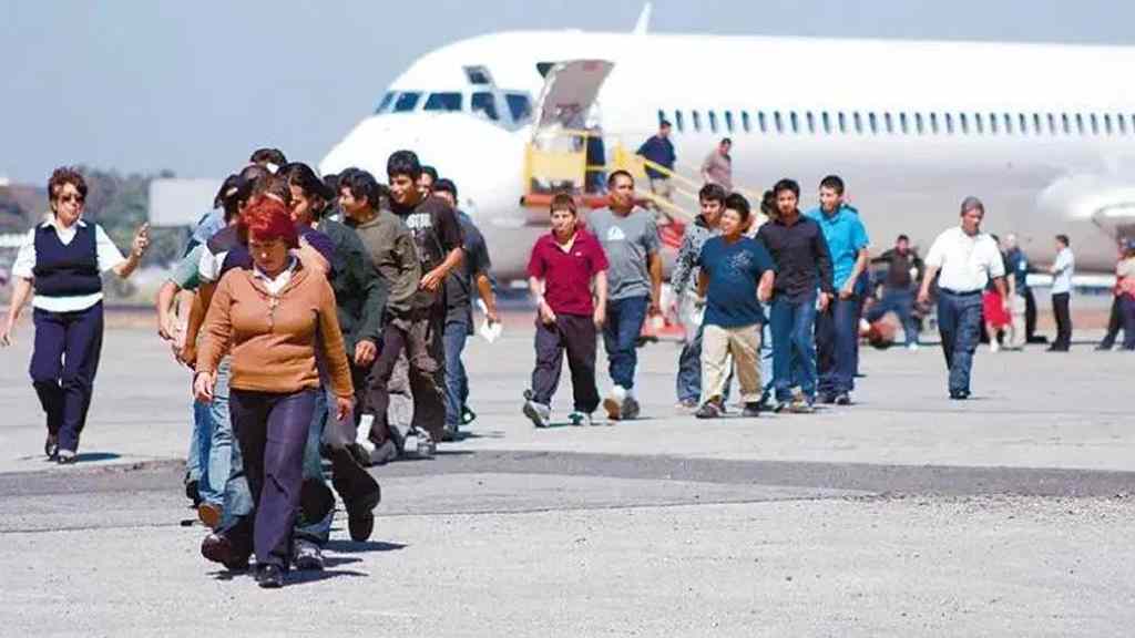 First flights of US deportees to arrive in Honduras