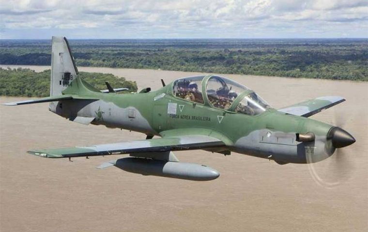 Brazil shoots down clandestine aircraft carrying drugs