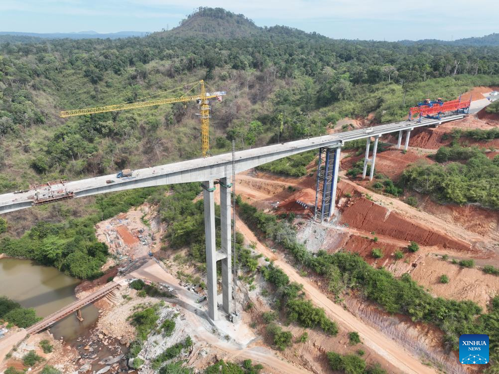 Cambodia’s Tallest Bridge Makes Major Progress