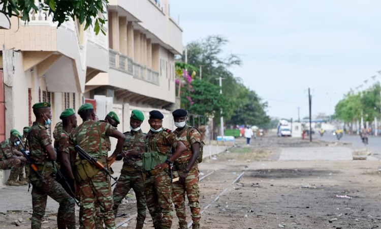 Benin: 9 gunmen, one soldier killed in army operations against jihadist groups in northern region